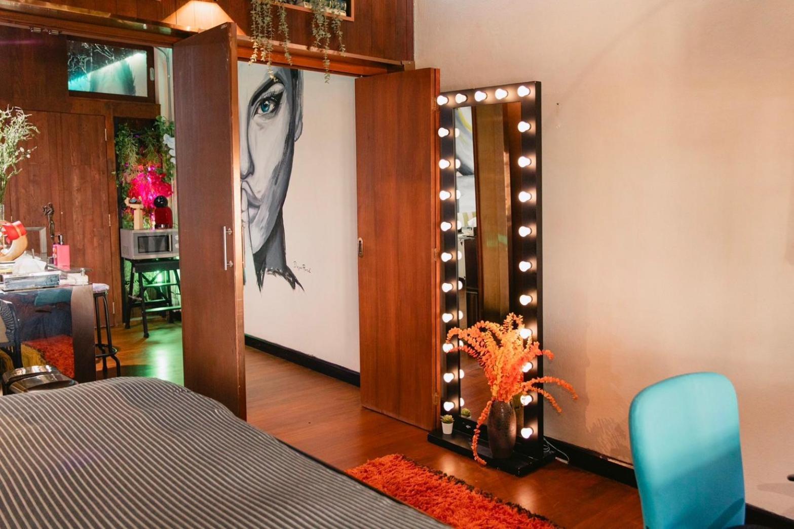 New York Loft & Japanese Magic By V4Skin Bangkok Bagian luar foto